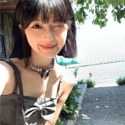 集体 海报